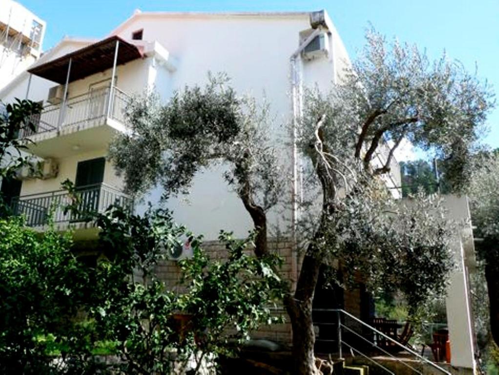 Apartments Maslina Sveti Stefan Exterior foto